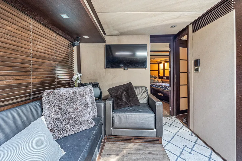 Slide: The Image of Azimut 62S 2007 - 70