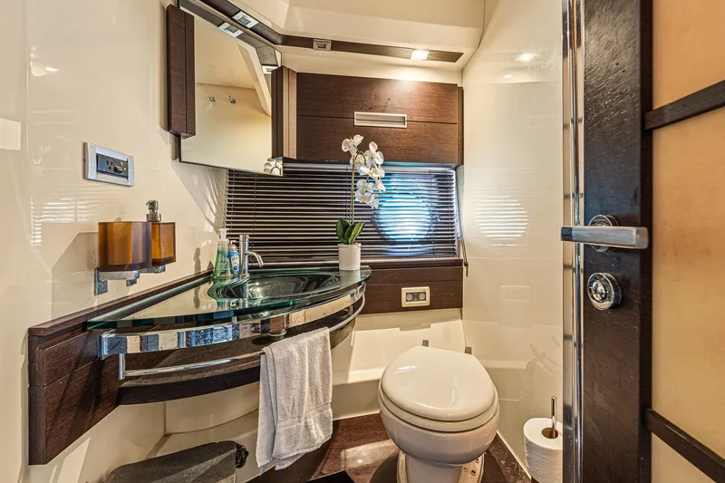 Slide: The Image of Azimut 62S 2007 - 71