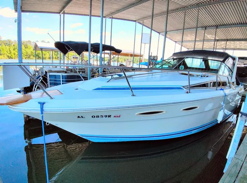 Slide: The Image of Sea Ray 300 Weekender 1989 - 0