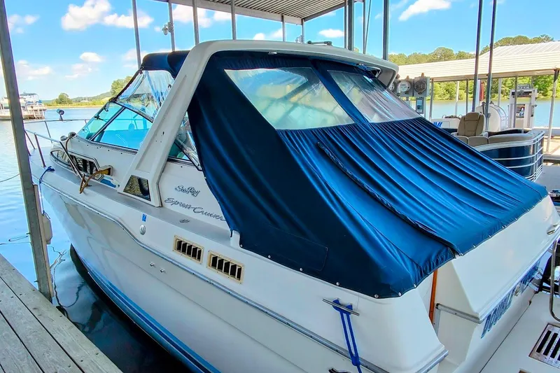 Slide: The Image of Sea Ray 300 Weekender 1989 - 3