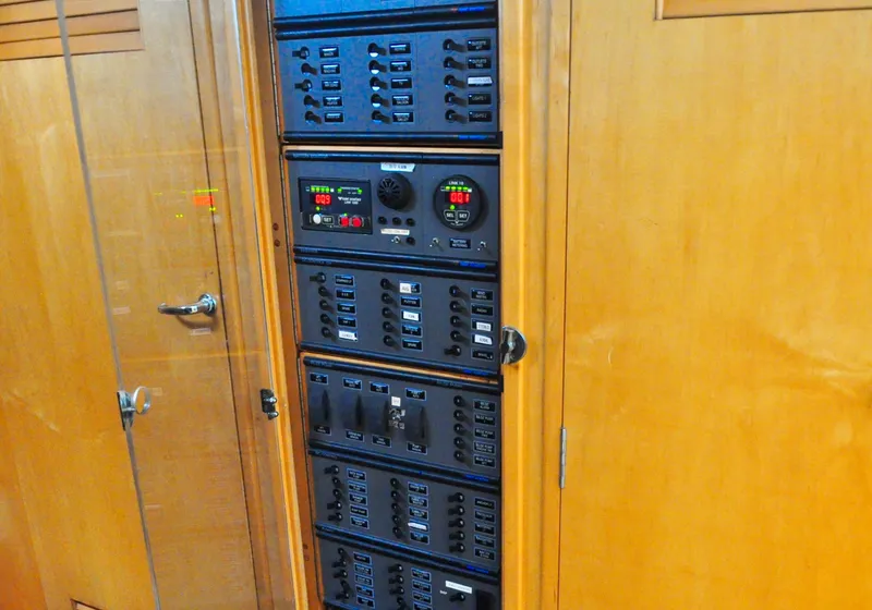 Slide: The Image of Electrical control panel on 2000 Roger Hill Cruising Cutter yacht. - 38