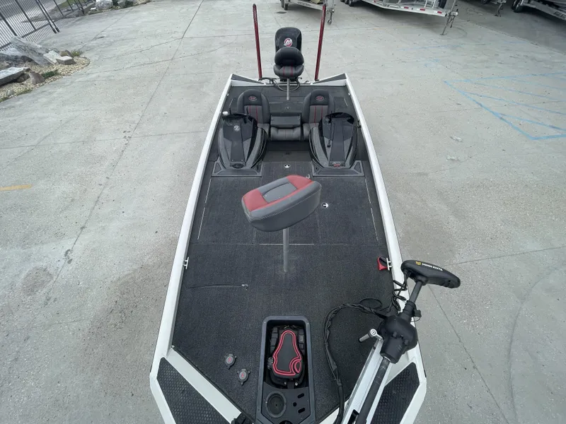 Slide: The Image of 2015 Ranger RT188 fishing boat interior with seating and equipment. - 10