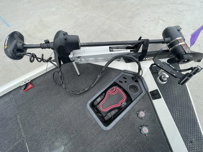 Slide: The Image of 2015 Ranger RT188 boat deck with trolling motor and storage compartment. - 7