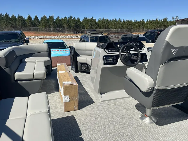 Slide: The Image of Viaggio Lago V 20 C 2025 - 8