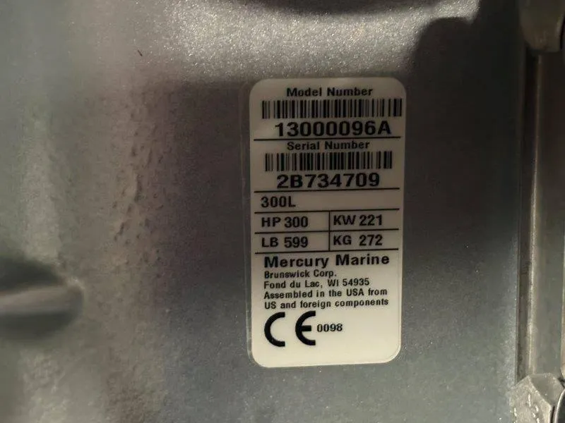 Slide: The Image of Regency 250 DL3 2020 - 72