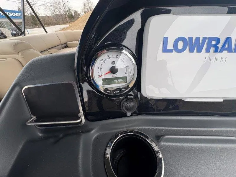 Slide: The Image of Regency 250 DL3 2020 - 84