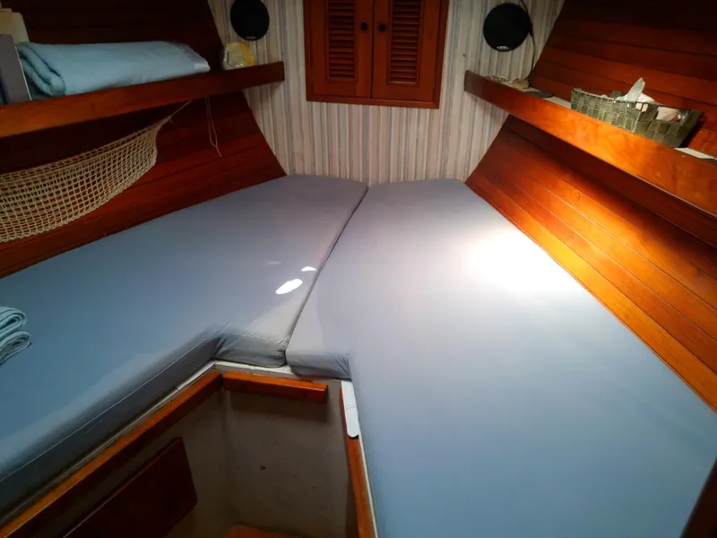 Slide: The Image of Morgan 40 Cruising Ketch 1971 - 64