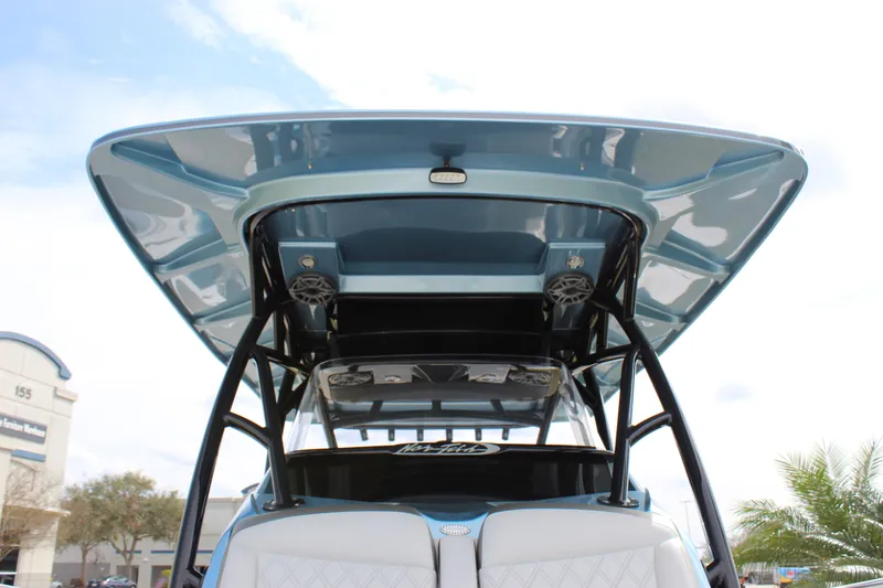 Slide: The Image of Nor-Tech 390 Sport Center Console 2021 - 65