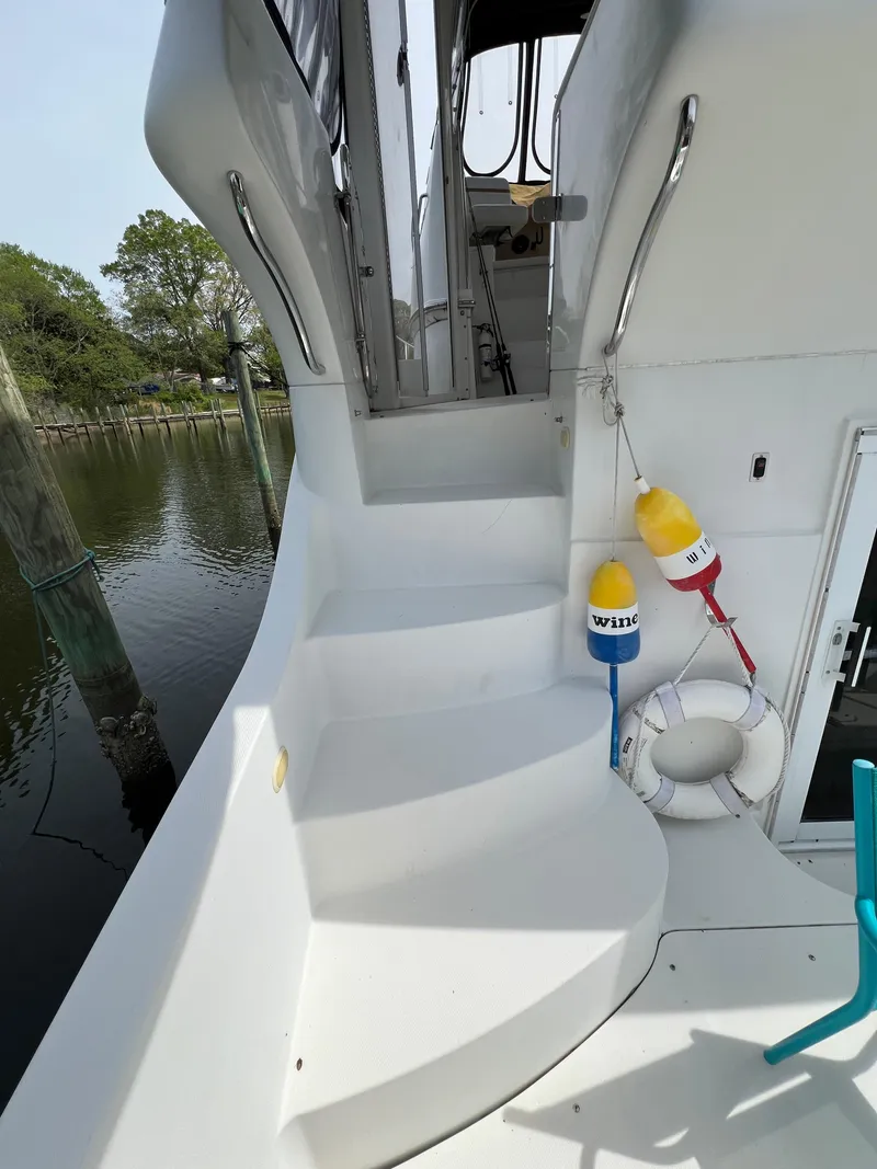 Slide: The Image of Carver 41 Cockpit Motor Yacht 2005 - 11