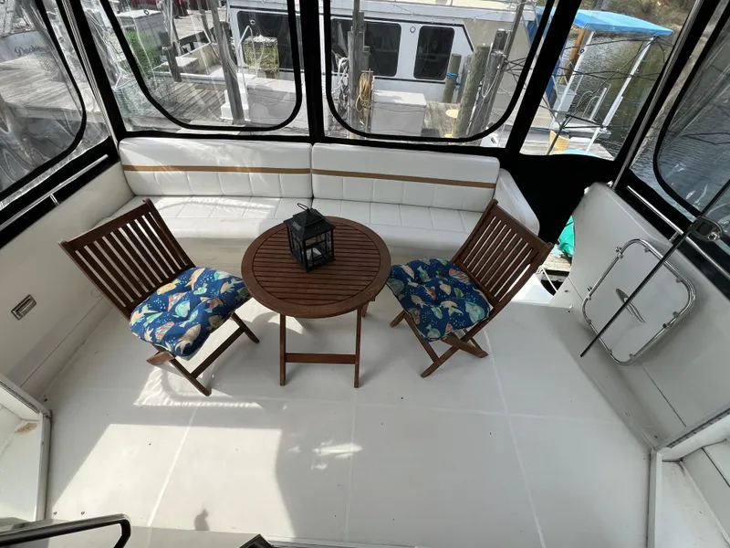 Slide: The Image of Carver 41 Cockpit Motor Yacht 2005 - 18