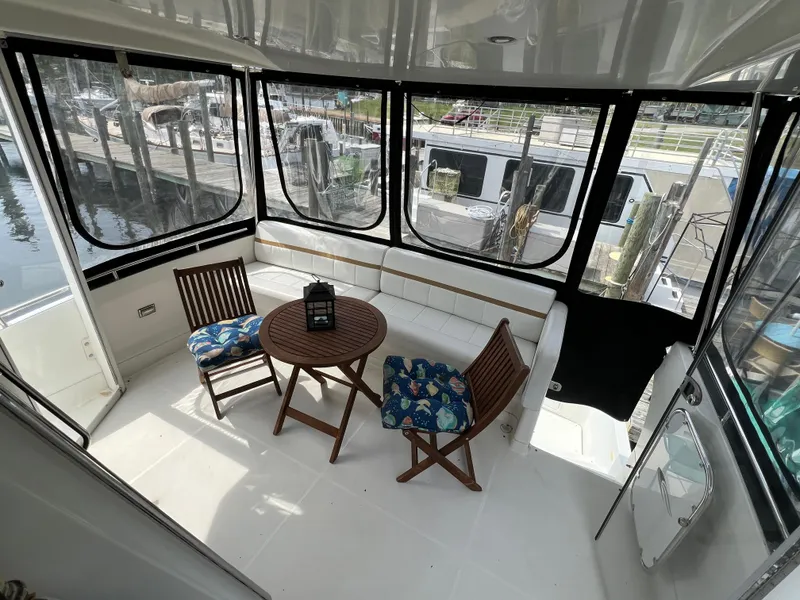 Slide: The Image of Carver Yachts 41 Cockpit Motor Yacht 2005 - 17