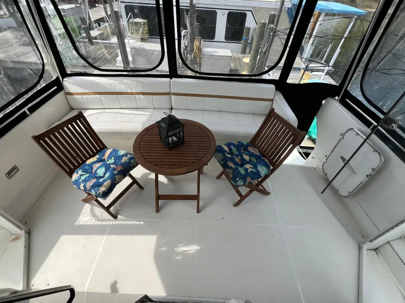 Slide: The Image of Carver Yachts 41 Cockpit Motor Yacht 2005 - 19