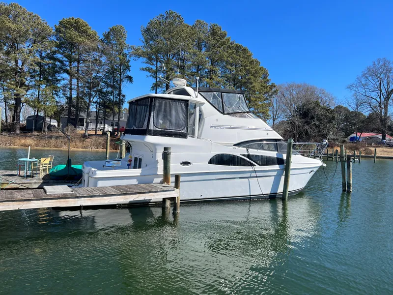 Slide: The Image of Carver Yachts 41 Cockpit Motor Yacht 2005 - 48