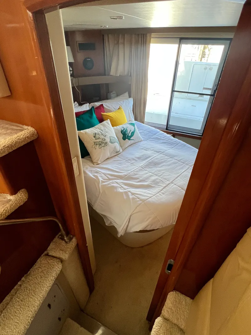 Slide: The Image of Carver Yachts 41 Cockpit Motor Yacht 2005 - 67