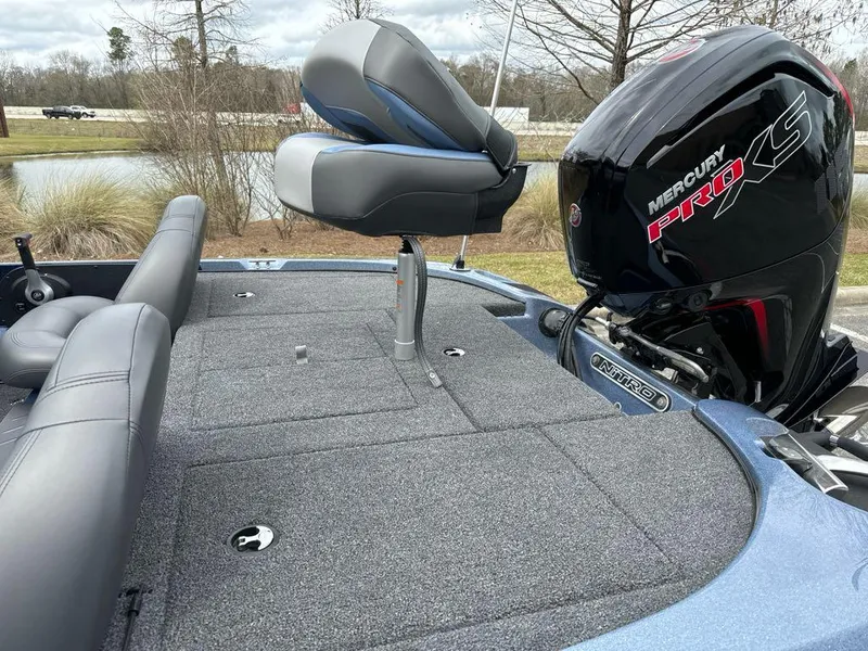 Slide: The Image of 2025 Nitro Z17 boat with Mercury Pro XS engine, featuring a spacious deck and comfortable seating. - 6