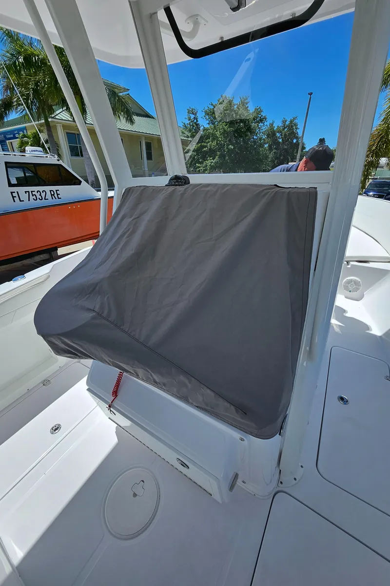 Slide: The Image of Century 2900 Center Console 2022 - 54