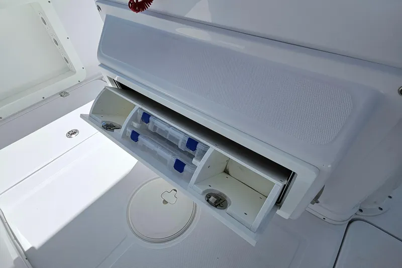 Slide: The Image of Century 2900 Center Console 2022 - 58