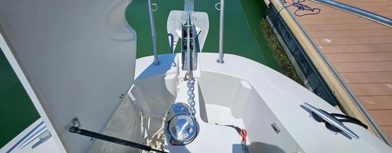 Slide: The Image of 2019 Jeanneau Leader 7.5 CC boat anchor system at dock. - 19