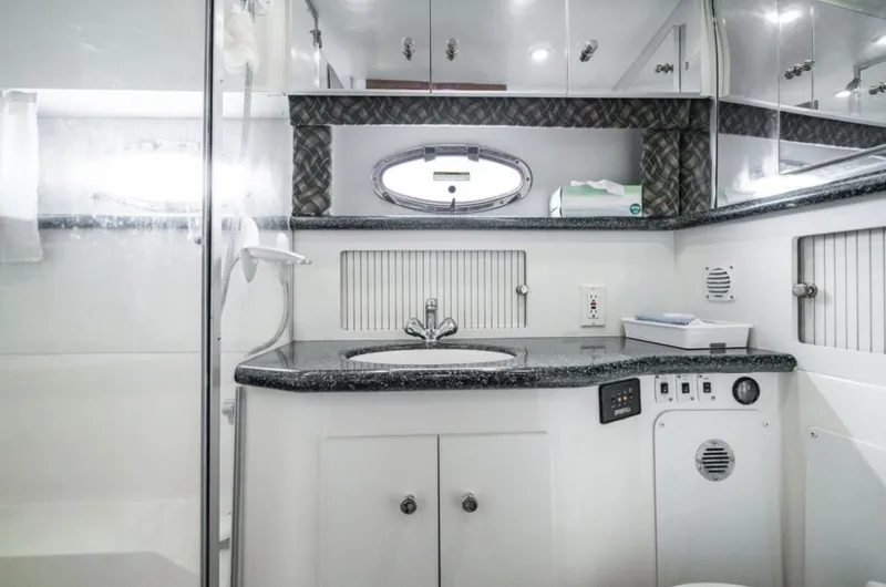 Slide: The Image of Carver 406 Aft Cabin Motor Yacht 2000 - 63