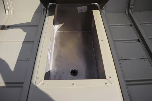 Slide: The Image of Lowe 1448 M 2023 - 4