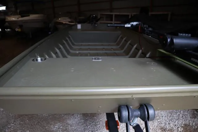 Slide: The Image of Lowe 1648 T NCS 2021 - 5