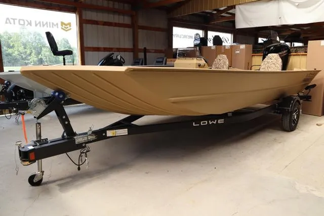 The Image of Lowe Roughneck 2070 Sc 2025 - 1