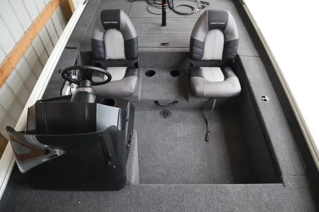 Slide: The Image of Crestliner 1700 Ridge 2024 - 7