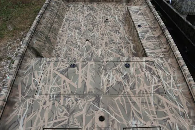 Slide: The Image of Lowe Roughneck 2070 Tiller 2025 - 5