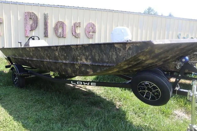 The Image of Lowe Roughneck 1860 Value Console 2025 - 1