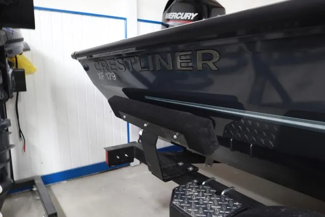 Slide: The Image of Crestliner XF 17 BASS 2025 - 3