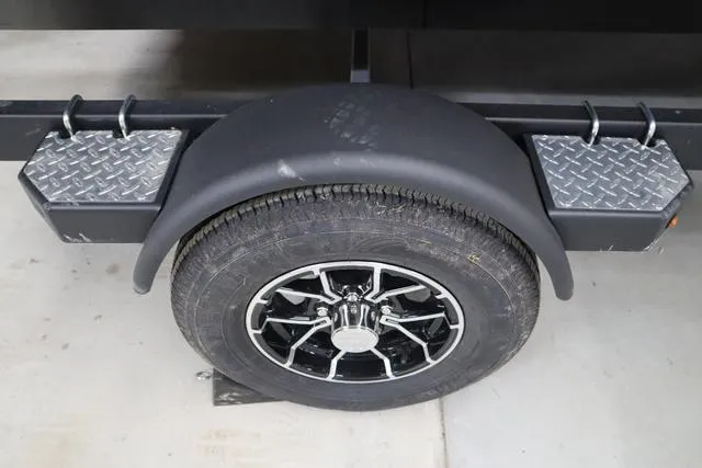 Slide: The Image of Crestliner XFC 18 Crappie 2025 - 7