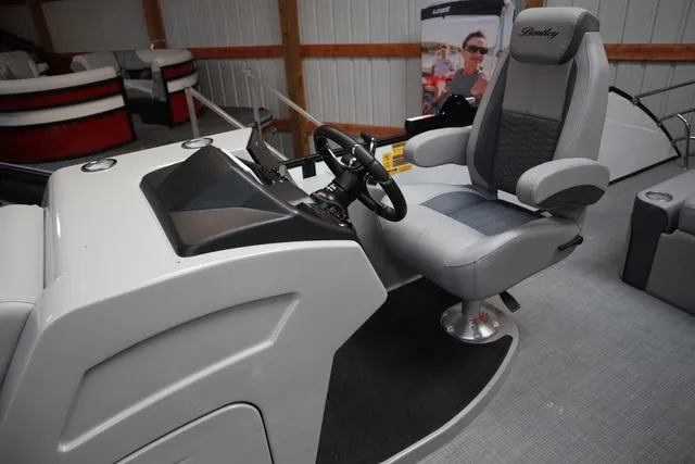 Slide: The Image of Bentley Pontoons Elite 223 Swingback DC Triple Tube Pkg 2025 - 23