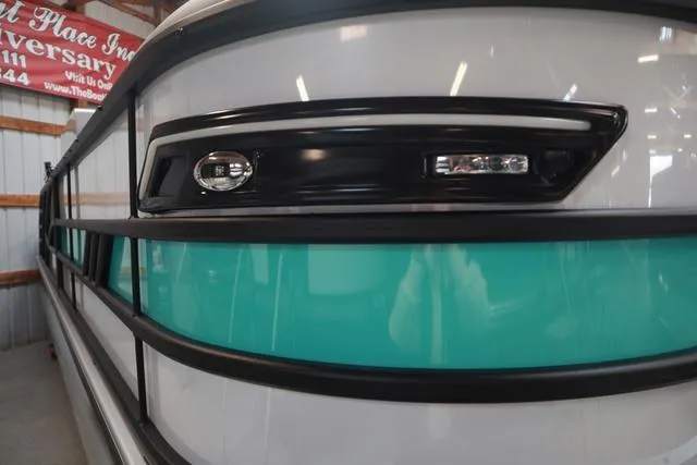 Slide: The Image of Bentley Pontoons Elite 223 Swingback DC Triple Tube Pkg 2025 - 6