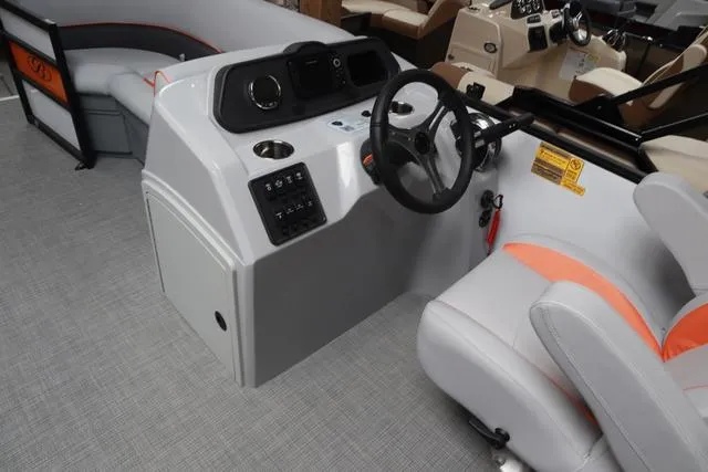 Slide: The Image of Bentley Pontoons 203 Bolt Sport Tube Pkg 2025 - 23