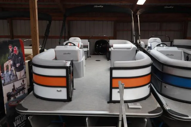 Slide: The Image of Bentley Pontoons 203 Bolt Sport Tube Pkg 2025 - 5