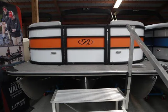 Slide: The Image of Bentley Pontoons 203 Bolt Sport Tube Pkg 2025 - 6