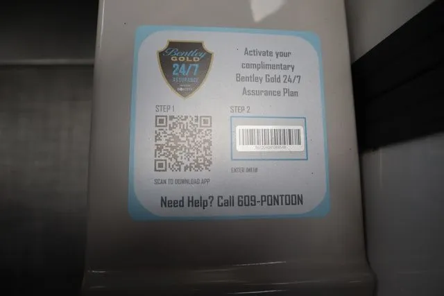 Slide: The Image of Bentley Pontoons Legacy 223 Swingback Triple Tube Pkg 2025 - 15