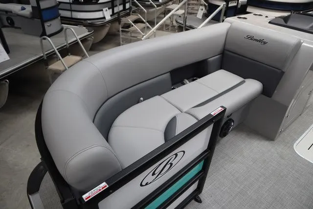 Slide: The Image of Bentley Pontoons Legacy 223 Swingback Triple Tube Pkg 2025 - 6