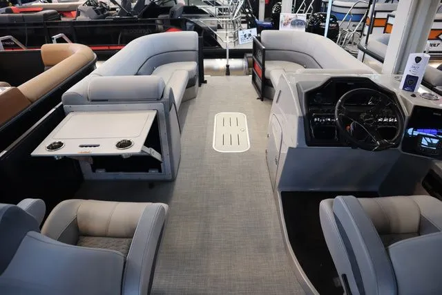 Slide: The Image of Bentley Pontoons Elite 253 Swingback DC Triple Tube Pkg 2025 - 24