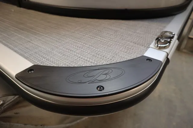 Slide: The Image of Bentley Pontoons Elite 253 Swingback DC Triple Tube Pkg 2025 - 39