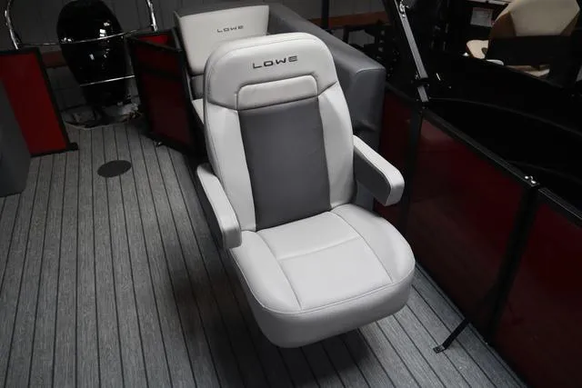 Slide: The Image of Lowe LS 210 WT 2025 - 20