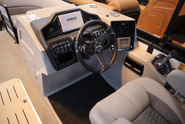 Slide: The Image of Bentley Pontoons Elite 223 Admiral Triple Tube Pkg 2025 - 15