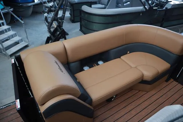Slide: The Image of Bentley Pontoons Elite 223 Admiral Triple Tube Pkg 2025 - 14