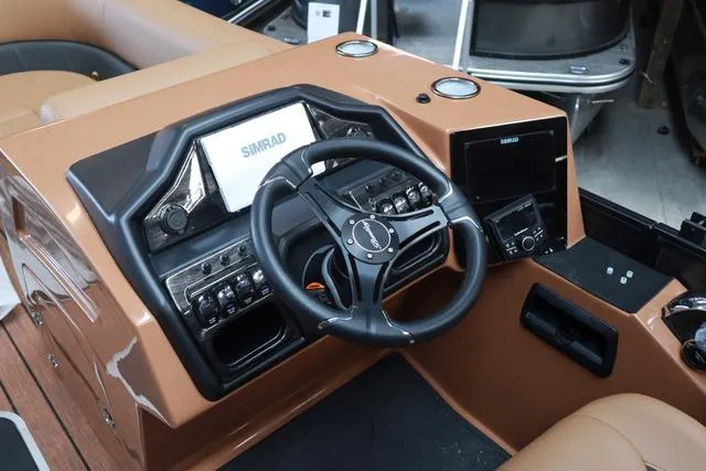 Slide: The Image of Bentley Pontoons Elite 223 Admiral Triple Tube Pkg 2025 - 15