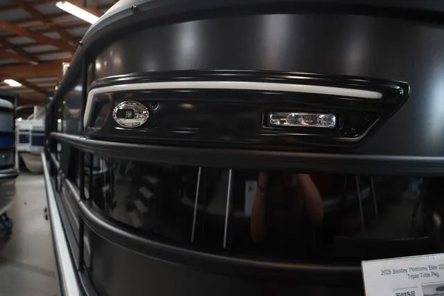 Slide: The Image of Bentley Pontoons Elite 223 Admiral Triple Tube Pkg 2025 - 29
