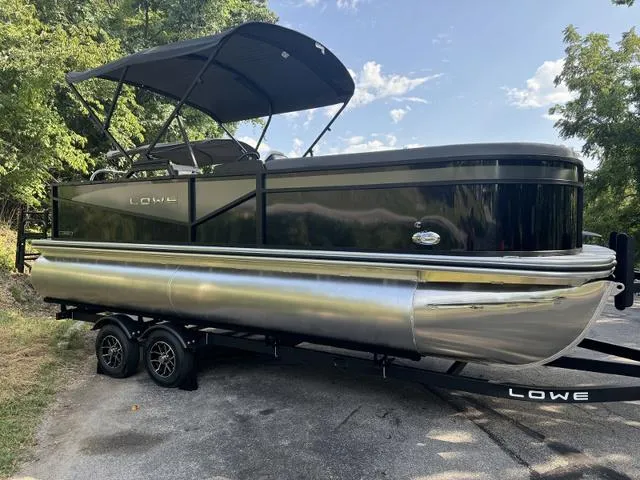 Slide: The Image of Lowe LS 210 Triple Tube Package 2025 - 8