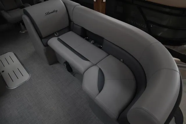 Slide: The Image of Bentley Pontoons Legacy 223 Navigator Triple Tube Pkg 2025 - 5