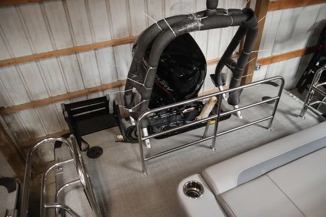 Slide: The Image of Bentley Pontoons Legacy 223 Swingback Sport Tube Pkg 2025 - 10