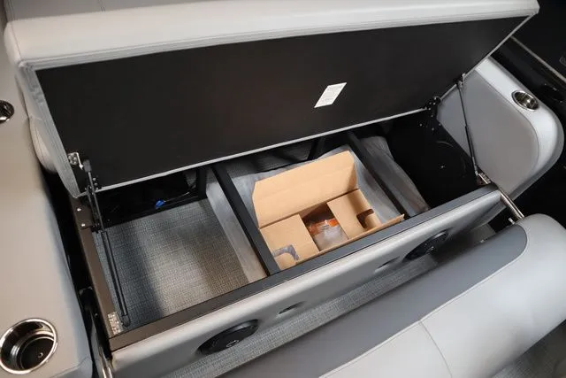 Slide: The Image of Bentley Pontoons Legacy 223 Swingback Sport Tube Pkg 2025 - 13