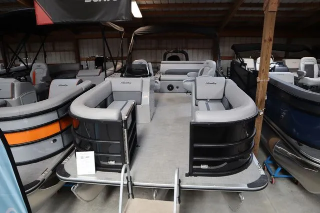 Slide: The Image of Bentley Pontoons Legacy 223 Swingback Sport Tube Pkg 2025 - 3